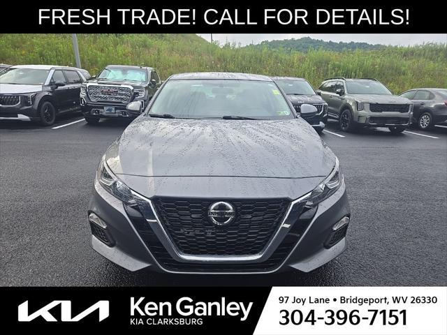 Photo of 2020 Gun Metallic Nissan Altima
