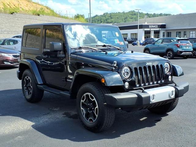 Photo of 2015 Black Clearcoat Jeep Wrangler