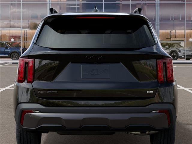 Photo of 2025 Ebony Black Kia Sorento