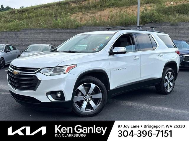 Photo of 2019 Iridescent Pearl Tricoat Chevrolet Traverse