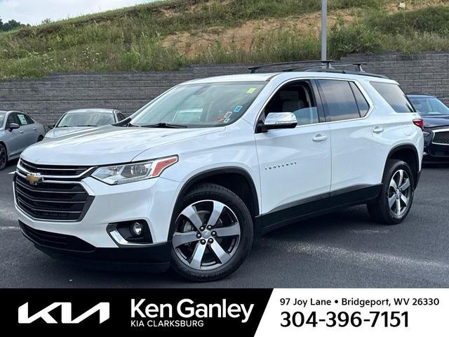 Photo of 2019 Iridescent Pearl Tricoat Chevrolet Traverse