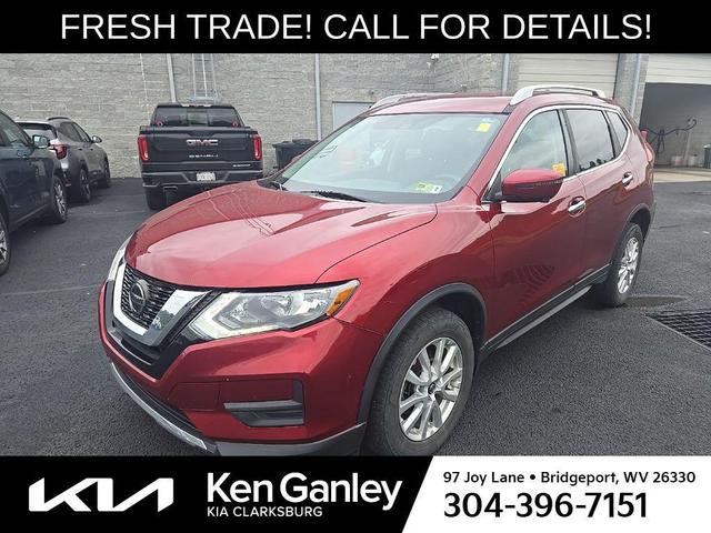 Photo of 2018 Scarlet Ember Nissan Rogue