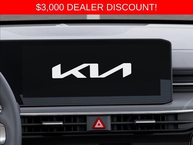 Photo of 2025 Steel Matte Gray Kia K5