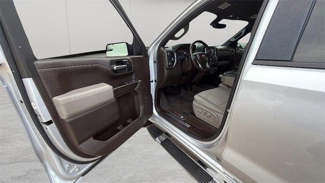 Photo of 2019 Gray Chevrolet Silverado 1500