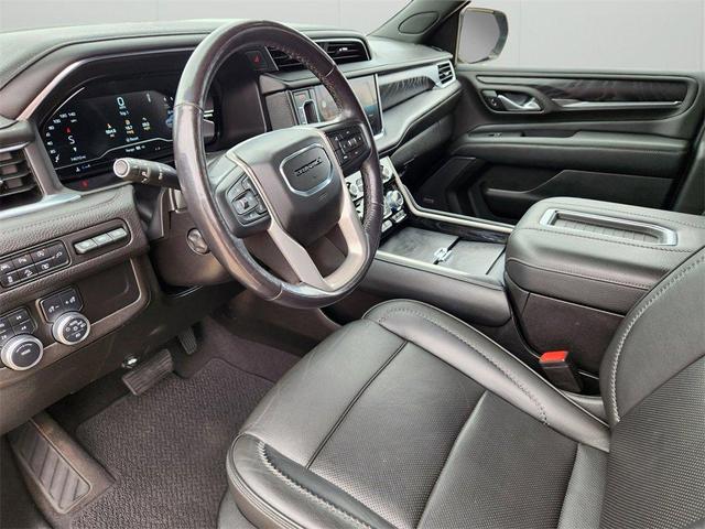 Photo of 2022 Black GMC Yukon XL