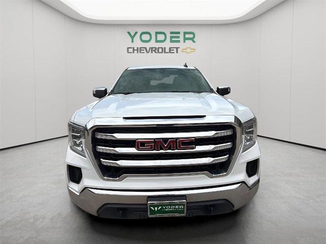 Photo of 2021 White GMC Sierra 1500