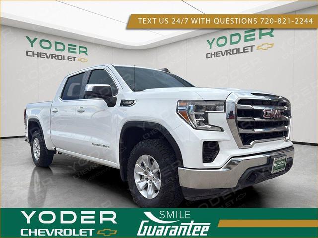 Photo of 2021 White GMC Sierra 1500