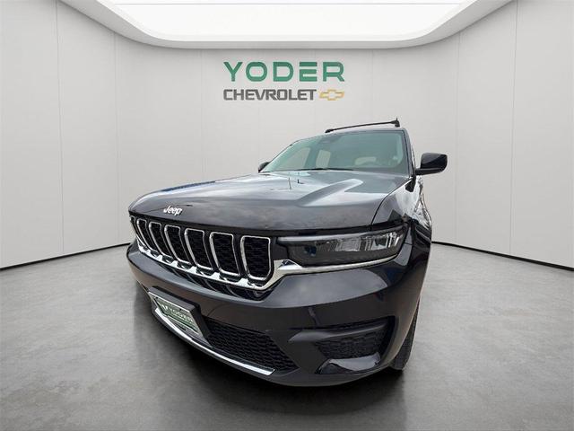 Photo of 2023 Black Jeep Grand Cherokee