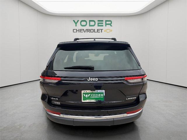 Photo of 2023 Black Jeep Grand Cherokee