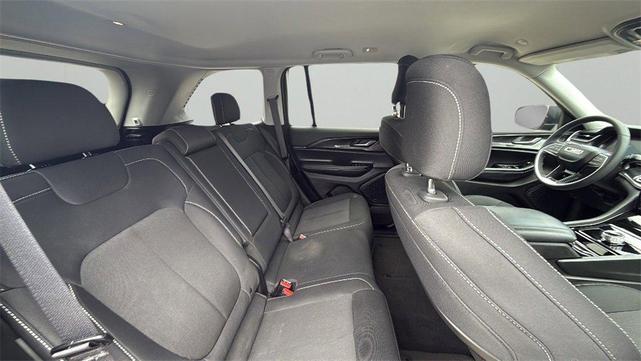 Photo of 2023 Black Jeep Grand Cherokee