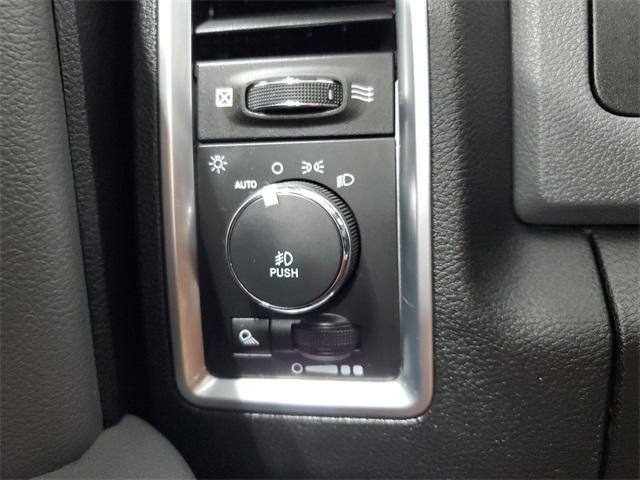 Photo of 2020 Bright White Clearcoat RAM 1500 Classic