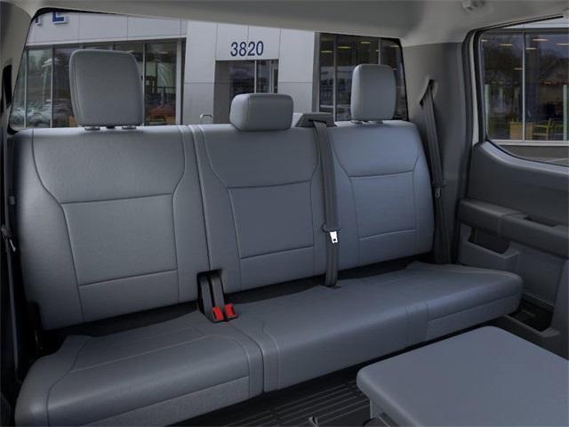Photo of 2025 Oxford White Ford F-350