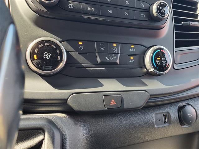 Photo of 2025 Oxford White Ford Transit-250