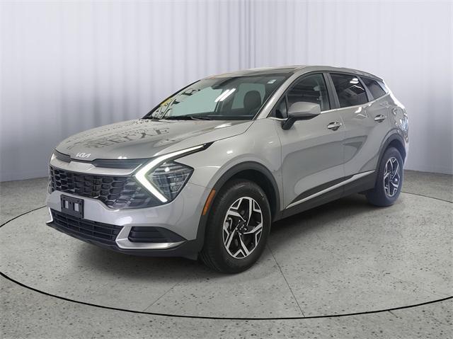 Photo of 2024 Steel Gray Kia Sportage