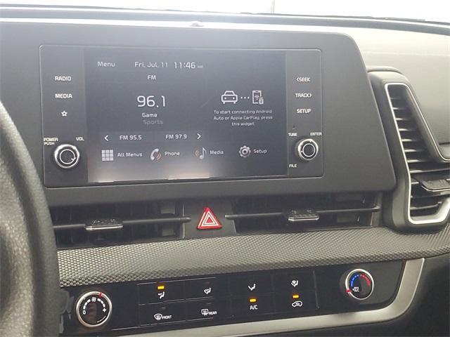 Photo of 2024 Steel Gray Kia Sportage