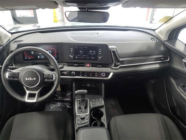 Photo of 2024 Steel Gray Kia Sportage