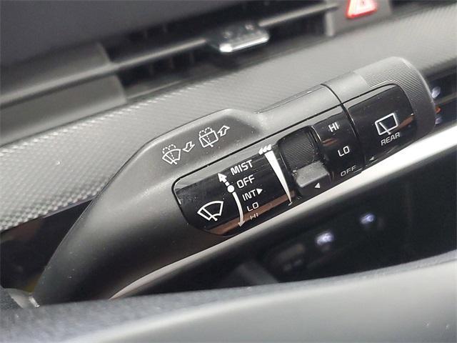 Photo of 2024 Steel Gray Kia Sportage