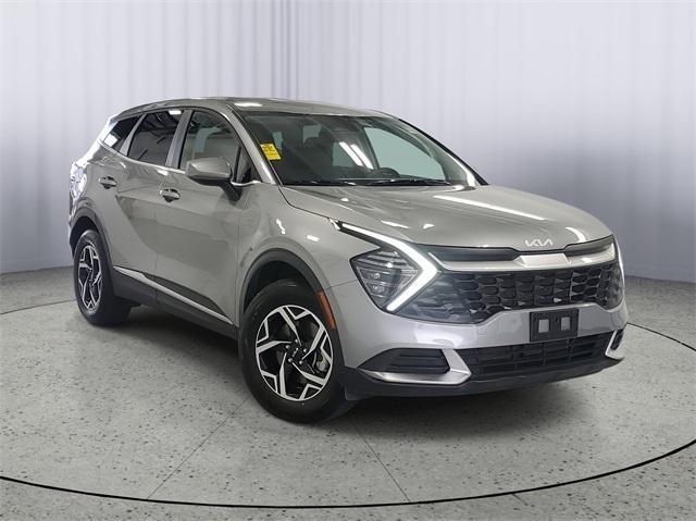 Photo of 2024 Steel Gray Kia Sportage