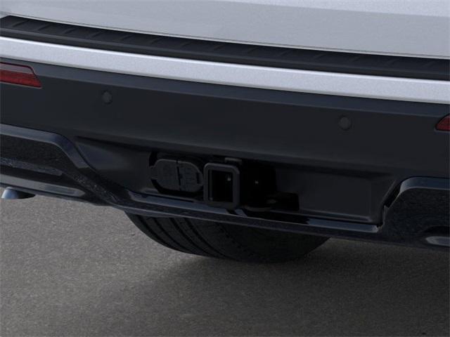 Photo of 2025 White Ford Explorer