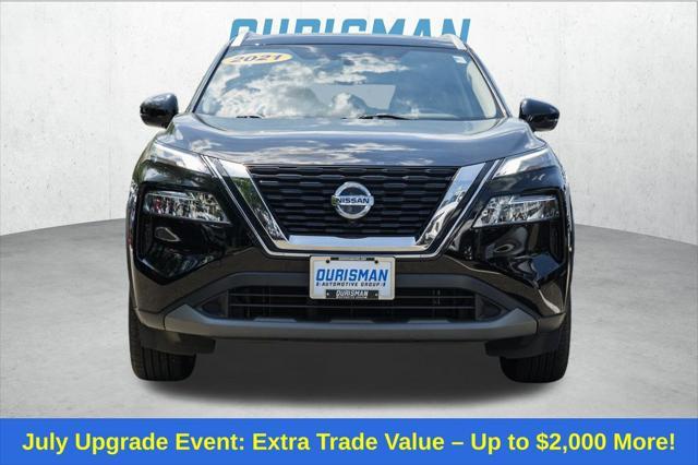 Photo of 2021 Super Black Nissan Rogue