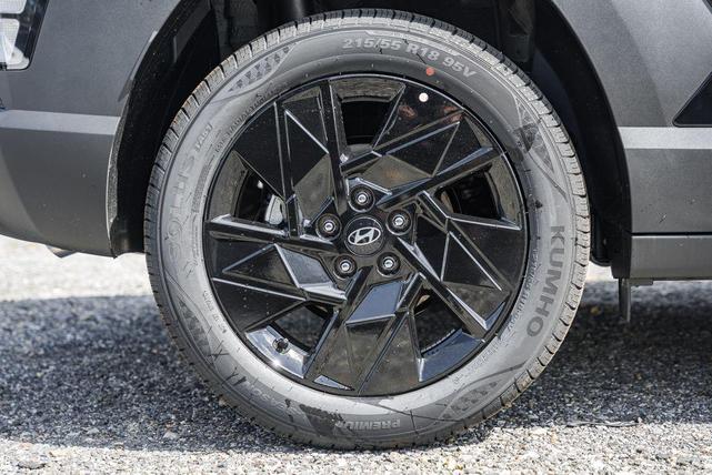 Photo of 2026 Abyss Black Pearl Hyundai KONA