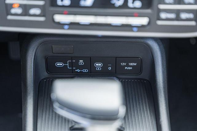 Photo of 2026 Abyss Black Pearl Hyundai KONA