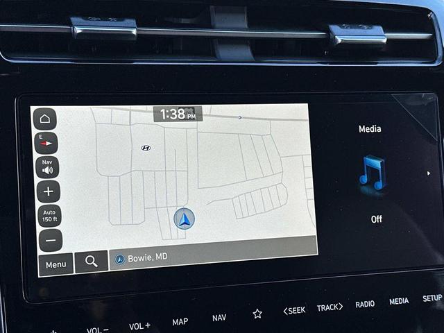 Photo of 2024 Phantom Black Hyundai SANTA CRUZ