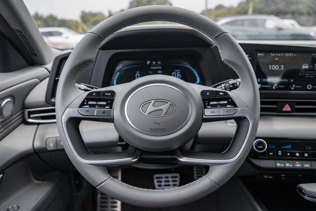 Photo of 2025 Fluid Metal Hyundai ELANTRA
