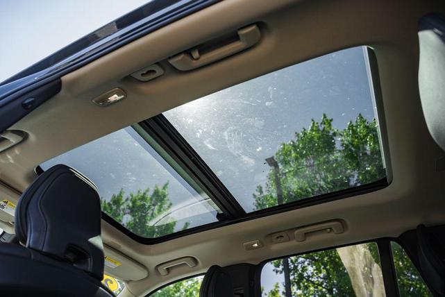 Photo of 2023 Denim Blue Metallic Volvo XC90 Recharge Plug-In Hybrid