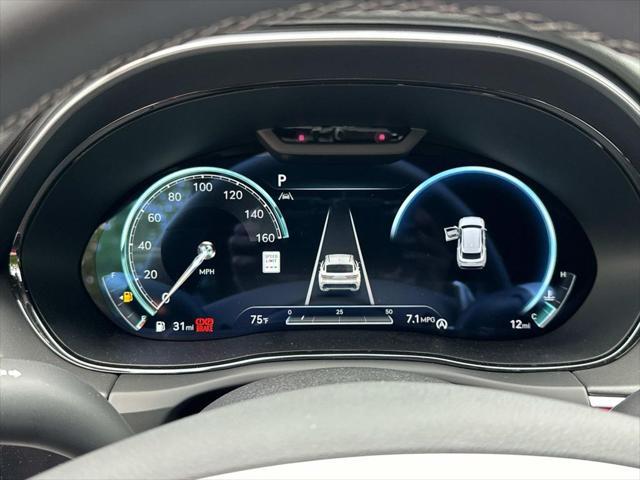 Photo of 2025 Vik Black Genesis GV70