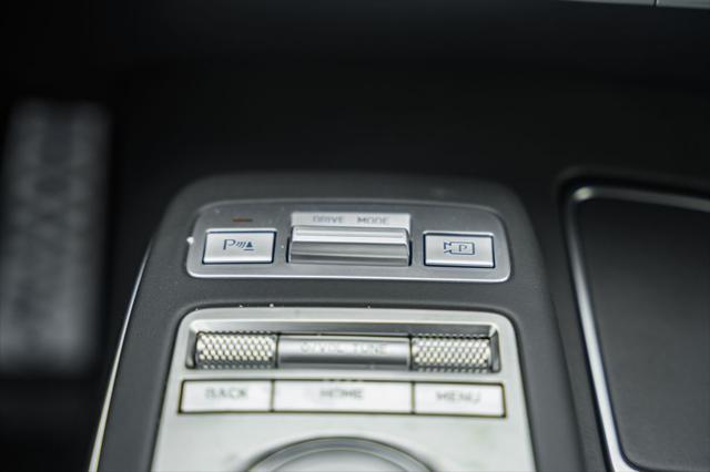 Photo of 2025 Savile Silver Genesis GV70