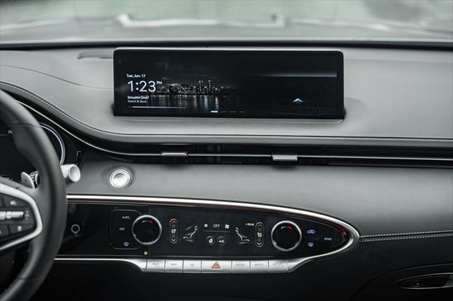 Photo of 2025 Savile Silver Genesis GV70