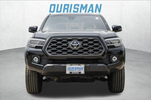 Photo of 2023 Black Toyota Tacoma