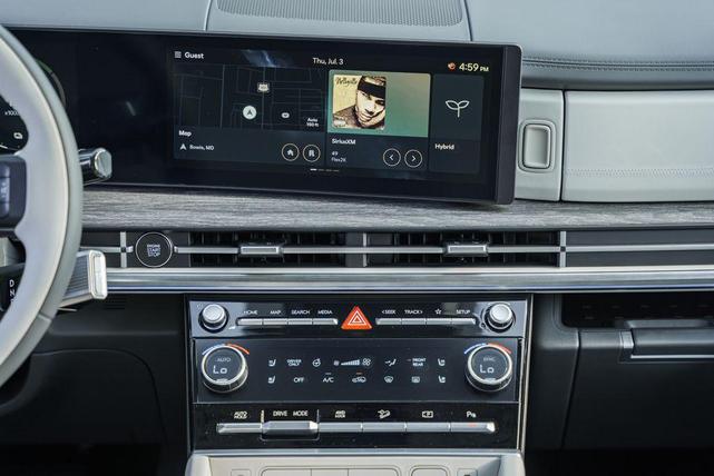 Photo of 2025 Ecotronic Gray Matte Hyundai SANTA FE HEV