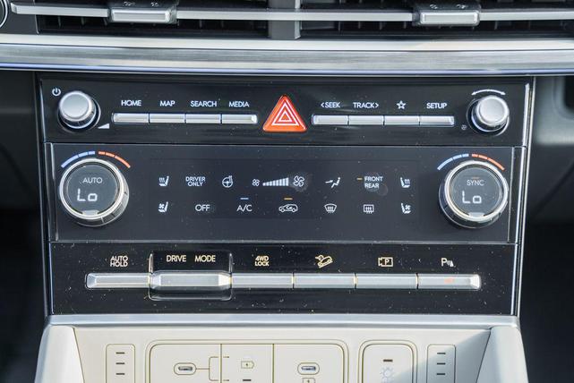 Photo of 2025 Ecotronic Gray Matte Hyundai SANTA FE HEV