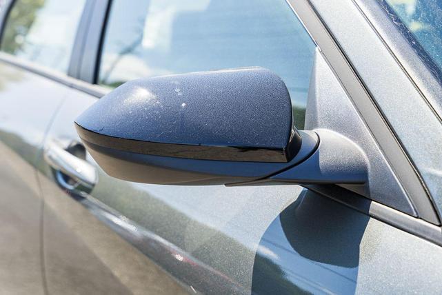 Photo of 2025 Amazon Gray Hyundai ELANTRA