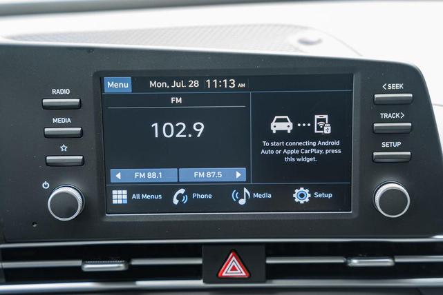 Photo of 2025 Ecotronic Gray Hyundai ELANTRA