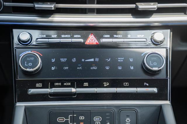 Photo of 2025 Gray Hyundai SANTA FE