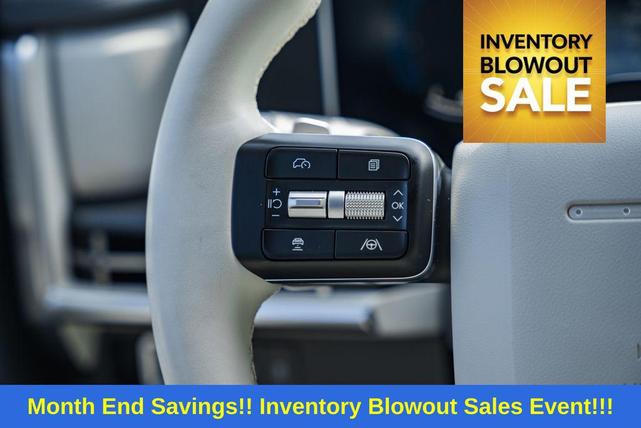 Photo of 2025 Phantom Black Hyundai SANTA FE