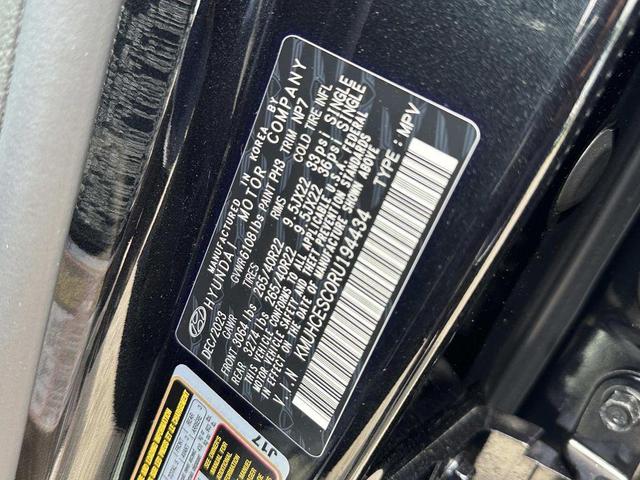Photo of 2024 Vik Black Genesis GV80