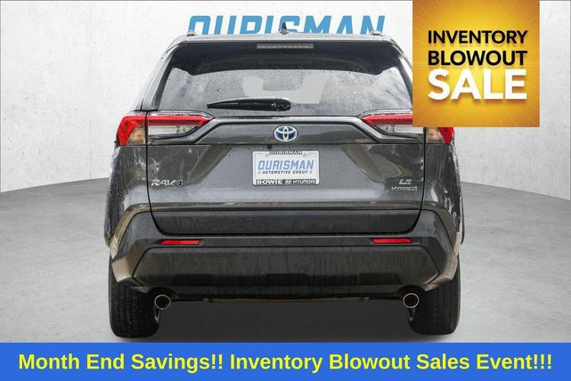 Photo of 2021 Grey Toyota RAV4 Hybrid