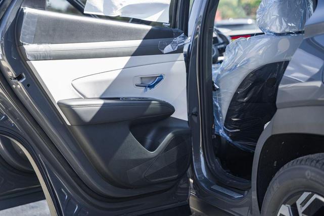 Photo of 2026 Gray Hyundai TUCSON Hybrid