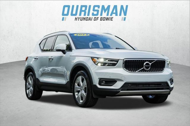 2022 Volvo XC40