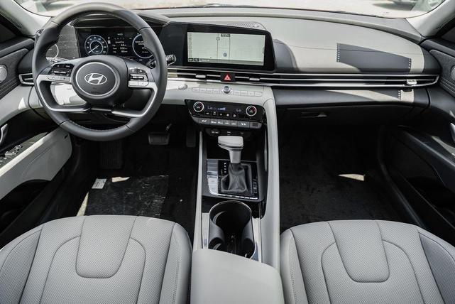 Photo of 2025 Ultimate Red Hyundai ELANTRA HEV