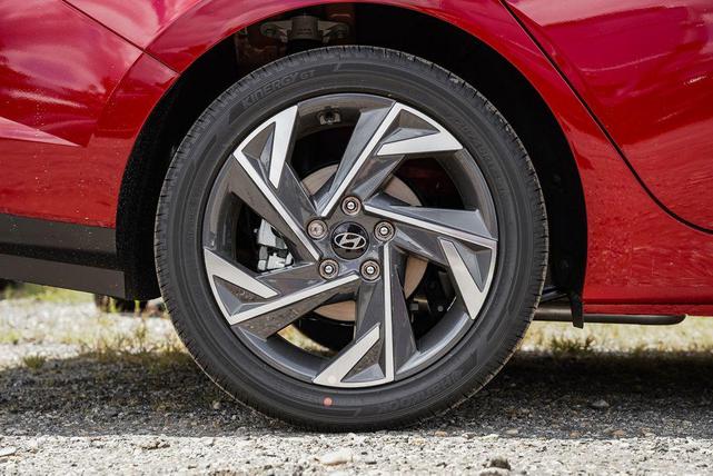 Photo of 2025 Ultimate Red Hyundai ELANTRA HEV