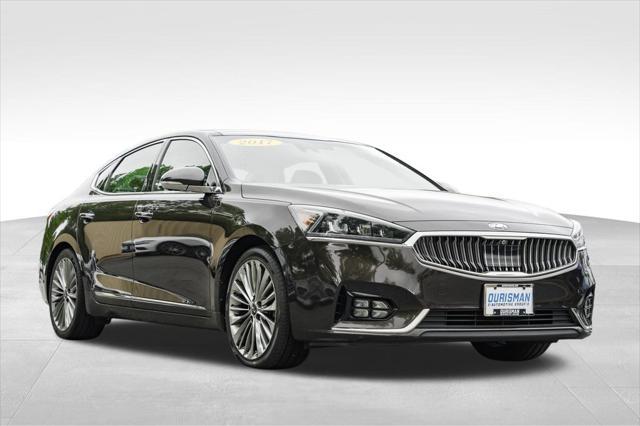 2017 Kia Cadenza