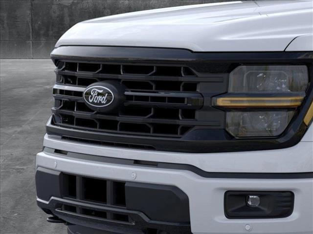 Photo of 2025 Oxford White Ford F-150