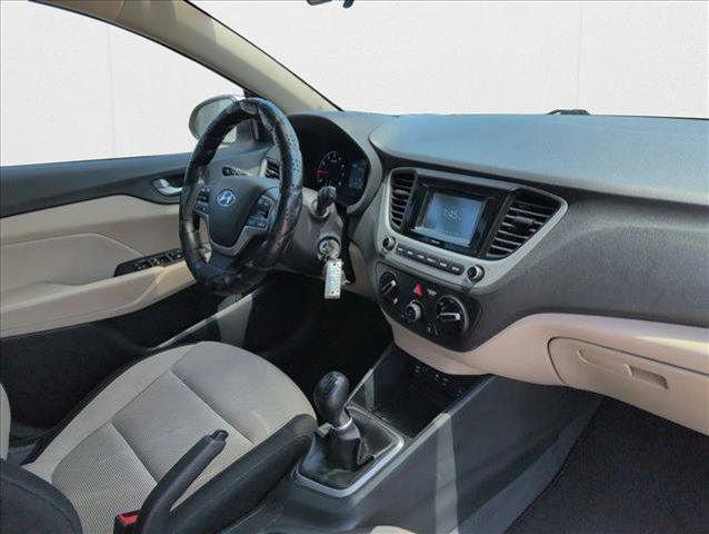 Photo of 2021 Frost White Pearl Hyundai Accent