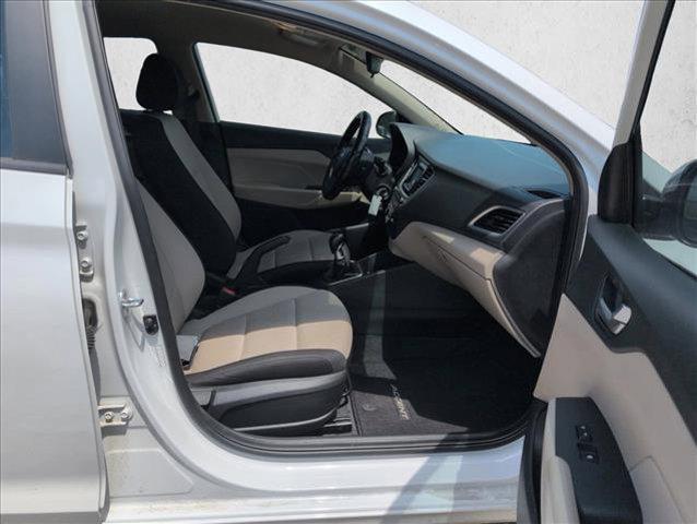 Photo of 2021 Frost White Pearl Hyundai Accent