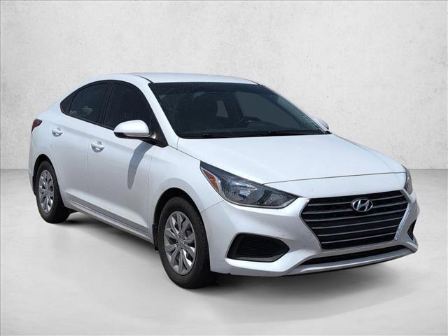 Photo of 2021 Frost White Pearl Hyundai Accent